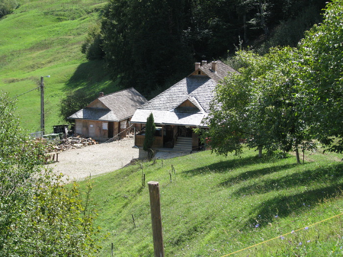 Corp de Chilii si Anexe - Manastirea Rohita - Maramures