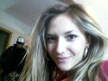 p203023 - Adela Popescu