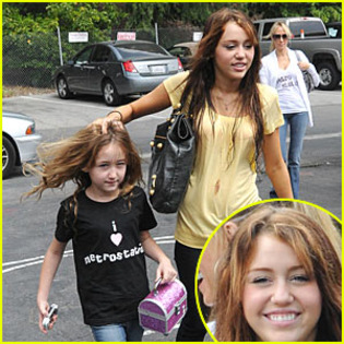 miley-cyrus-duck-duck-goose - Album pentru Milezzsweetgirl