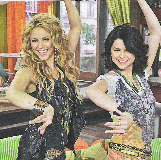 shakira-and-selena - Shakira