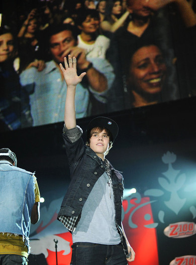 Z100+s+Jingle+Ball+2009+ - Justin-Jingle Ball 2009-Show