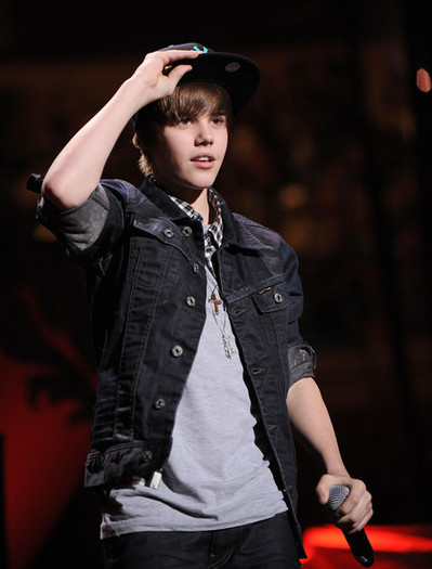 Z100+s+Jingle+Ball+2009+Show+lWNMKB5YMBml - Justin-Jingle Ball 2009-Show