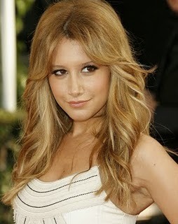 poze cu ashley tisdale 4 - ASHLEY TISDALE