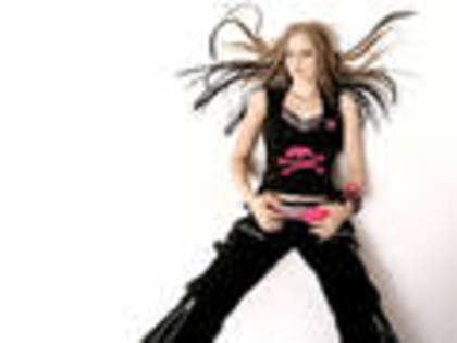 Avril-Lavigne-avril-lavigne-8625714-120-90