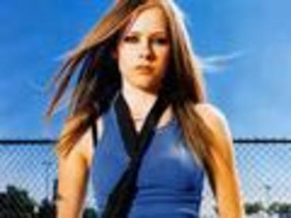 avrilllllllllllllllllll-avril-lavigne-9507187-120-90