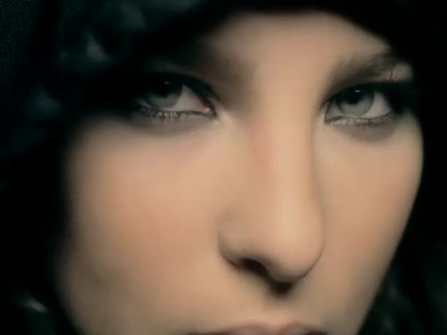 Finley_feat_Belinda_-_Your_Hero_0003