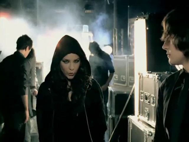 Finley_feat_Belinda_-_Your_Hero_0052