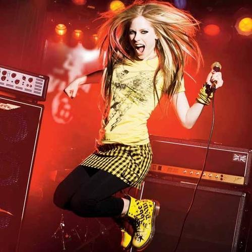 Avril Lavigne  2009 - Avril --- Abbey Dawn Clothing Line