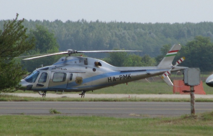 pictu286[1] - elicopter