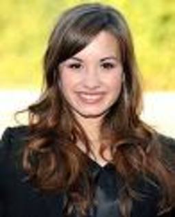 imagesCAAX7HPU - poze demi lovato