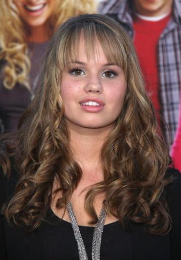 014dfg - Debby Ryan