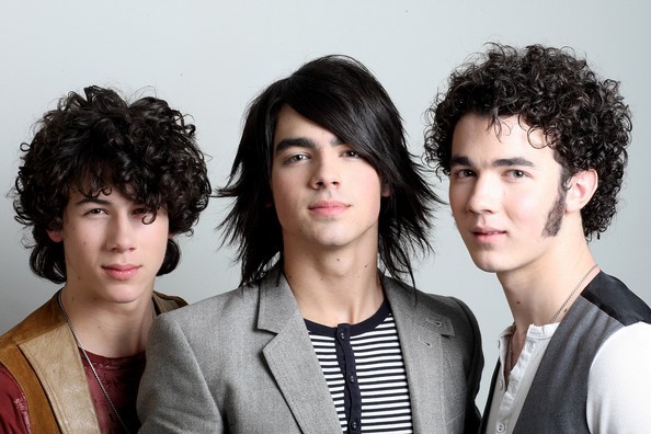 Jonas+Brothers+Portrait+Shoot+w33Q1lnmehUl - Jonas Brothers - Portrait Shoot