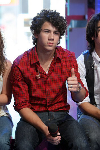 MTV+TRL+Present+Jonas+Brothers+Yung+Berg+F5p48mHEr6sl