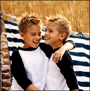 coleanddylan - Dylan and Cole Sprouse in movies