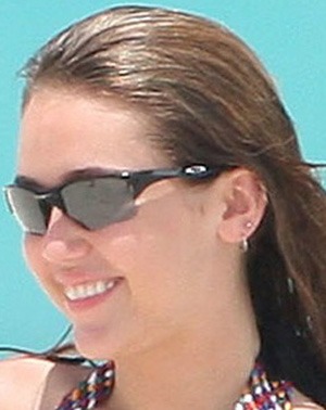 miley-cyrus-8 miley-cyrus-8