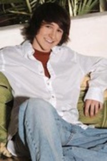 USGNYMGXQRMVGURRTZL - mitchel musso