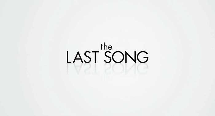 18 - The Last Song 2010