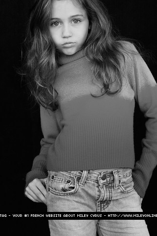 033 - Miley Cyrus Photoshoot 3