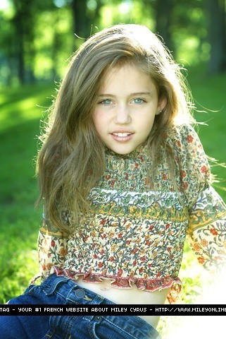 039 - Miley Cyrus Photoshoot 3