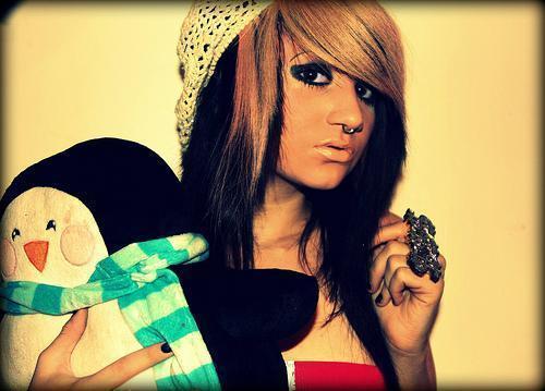 l_40e2956f81a448168f4071d355f3c3aa - 0-Vanna Vanom-0