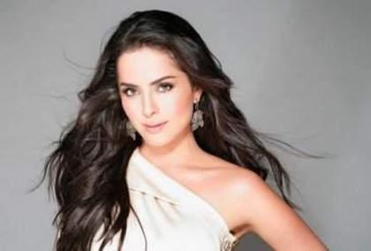 Danna_Garc_a_1266612131_3 - Danna Garcia