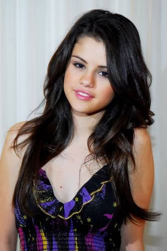 selena-gomez-cute5 - poze selena gomez