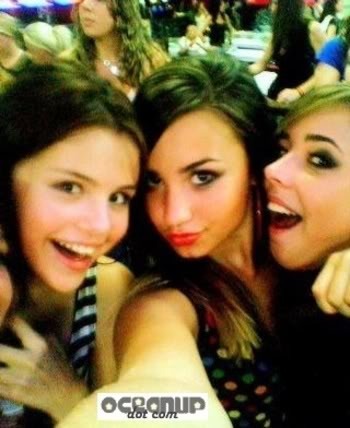 10459775_ZJKVTPYBX - Demi cool
