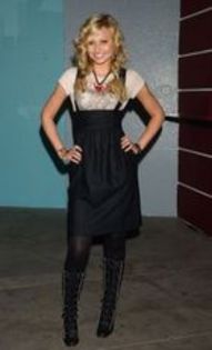 alyson_michalka_1221851767