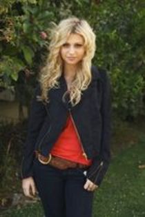 alyson_michalka_1221851763