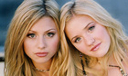 TI4U_u1222132368 - Aly and Aj