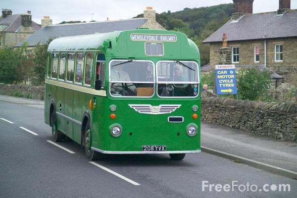 2030_23_14---Vintage-Bus_web[1] - autobuze