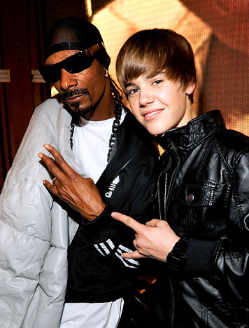 snoop-dogg-and-justin-bieber - Justin-We are the world Remake