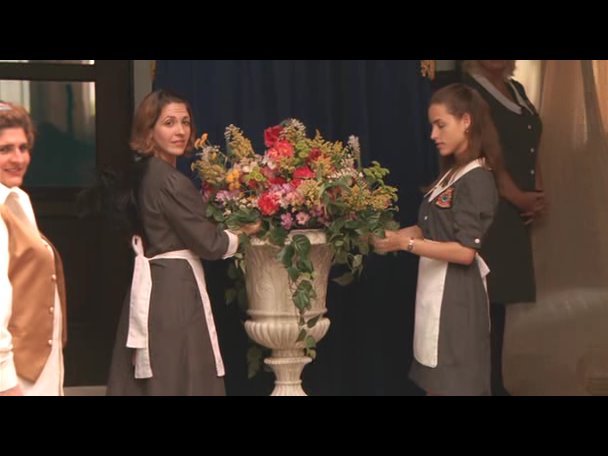 Princess.Protection.Program.2009.DVDRip.XviD-VoMiT-81 - capturi princess protection program