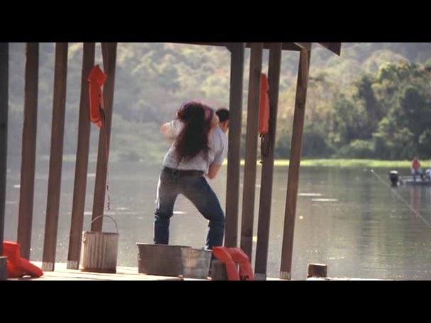 Princess.Protection.Program.2009.DVDRip.XviD-VoMiT-289 - capturi princess protection program