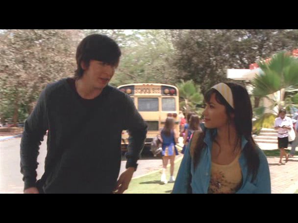 Princess.Protection.Program.2009.DVDRip.XviD-VoMiT-390