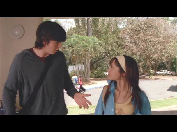 Princess.Protection.Program.2009.DVDRip.XviD-VoMiT-392