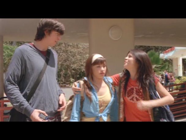 Princess.Protection.Program.2009.DVDRip.XviD-VoMiT-395