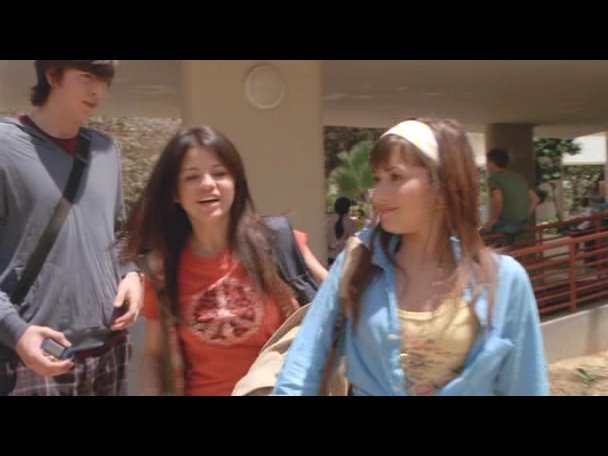 Princess.Protection.Program.2009.DVDRip.XviD-VoMiT-396