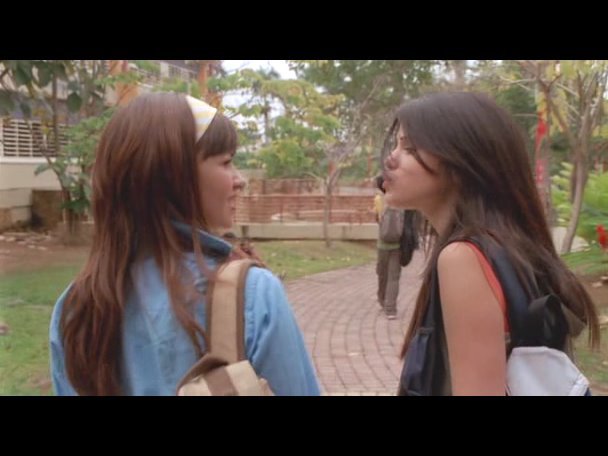 Princess.Protection.Program.2009.DVDRip.XviD-VoMiT-400