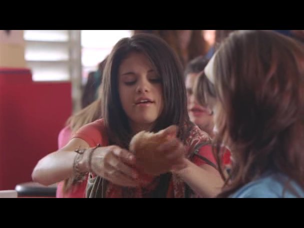 Princess.Protection.Program.2009.DVDRip.XviD-VoMiT-562