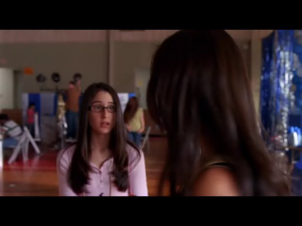 Princess.Protection.Program.2009.DVDRip.XviD-VoMiT-1145 - capturi princess protection program