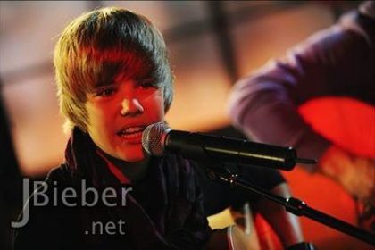 normal_jbieber_net039