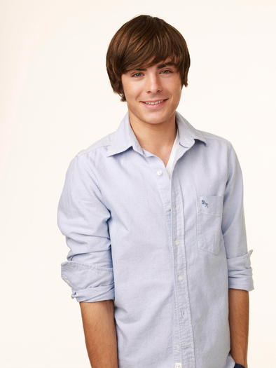 hsm3_senioryear30 - Zac Efron-Troy Bolton