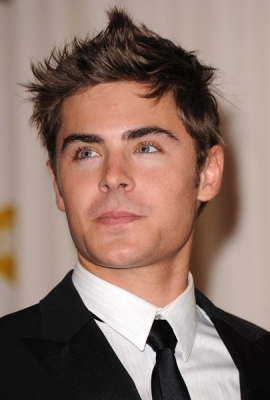 normal_014 - Zac Efron-Troy Bolton