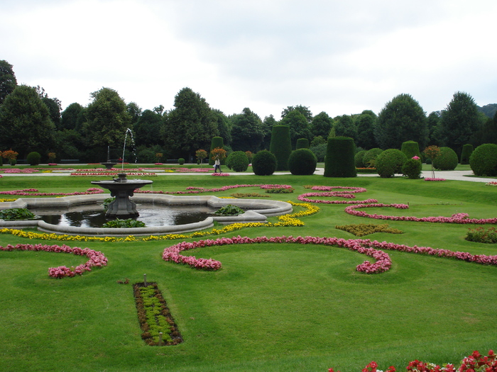 Parc in Viena (2009, June 27) - Flori Gradini Parcuri