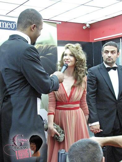 Adela_Popescu_1265299015_4