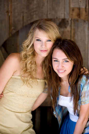 taylor and miley - Taylor Swift