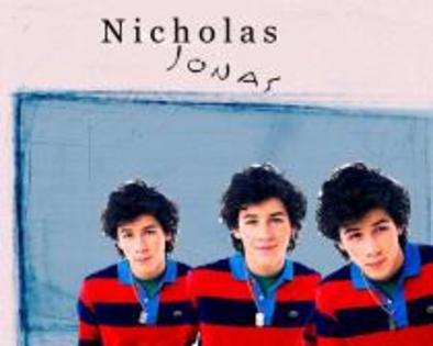 WRNSFFUEGIAYUUYDUYZ - Nick Jonas