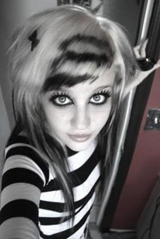 Kiki_Kannibal37 - Album pt DaRkEmOgIrL