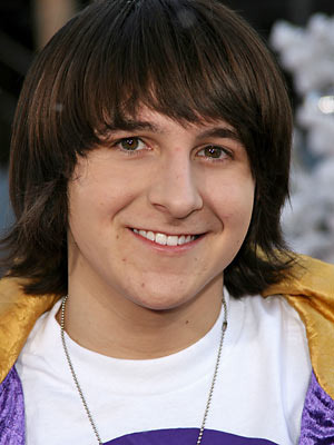 mitchel  musso - vedetele  disney